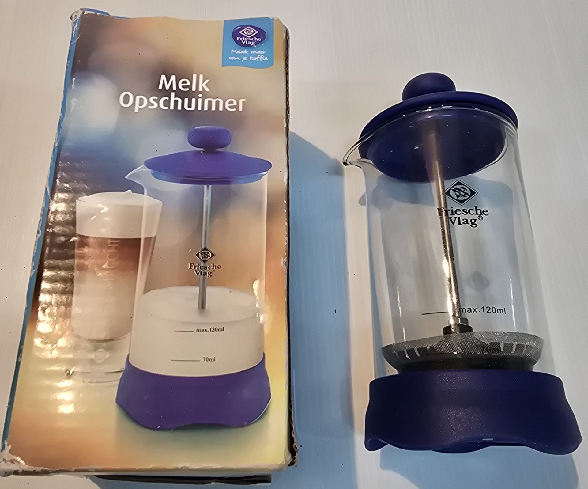 Friesche Vlag Melk Opschuimer - Image 4