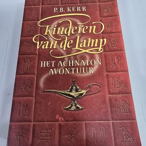 Uitgeverij Luitingh - Kinderen van de Lamp: Het Achnaton Avontuur - P.B. Kerr